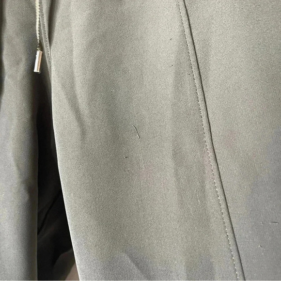 Lululemon On the Right Track Pant Size 10 Dark Olive / Black - Picture 8 of 13